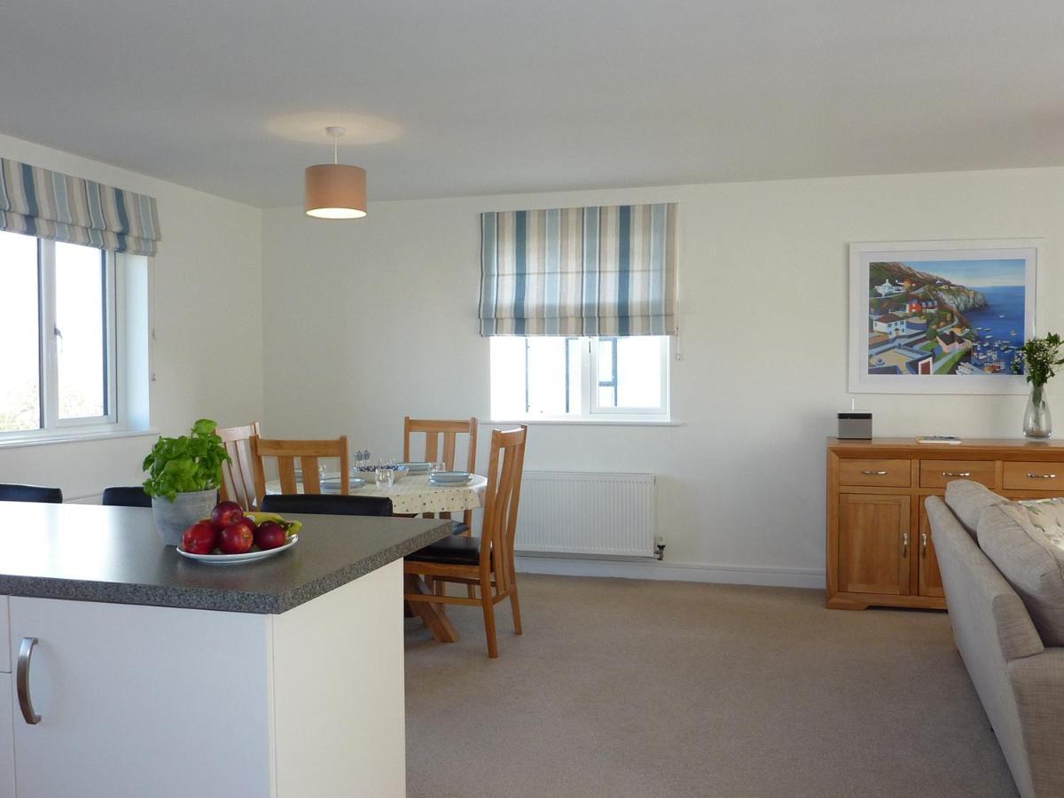 28 Clock Tower Court Appartement Charlestown  Buitenkant foto