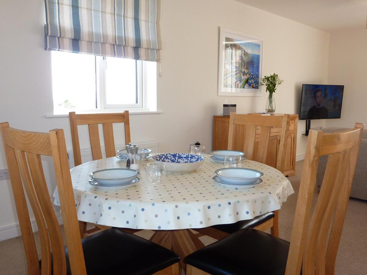 28 Clock Tower Court Appartement Charlestown  Buitenkant foto