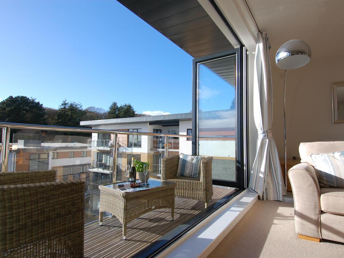 28 Clock Tower Court Appartement Charlestown  Buitenkant foto
